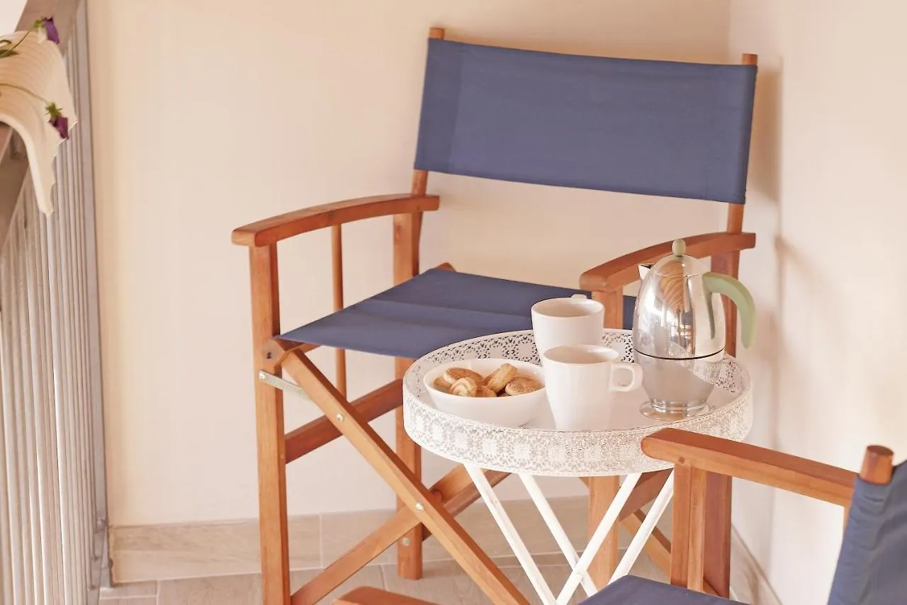 Apartments Villa Bougainville 圣菲利斯·德尔·贝纳茨 意大利