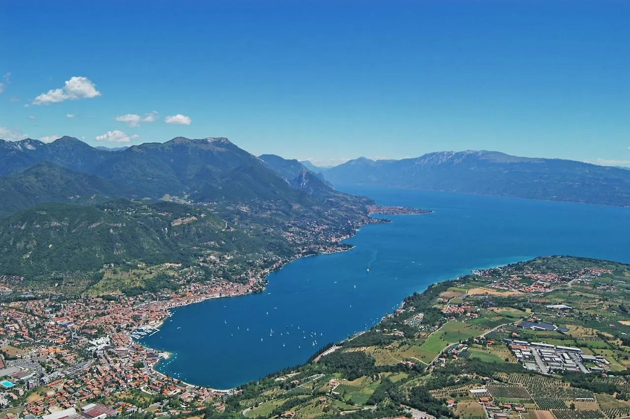 Apartments Villa Bougainville San Felice del Benaco 0*,