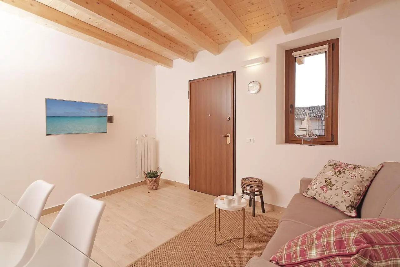 Apartments Villa Bougainville San Felice del Benaco